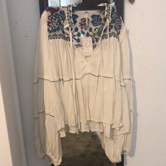 Free People Atlas Clouds Top - Picture 5 of 14